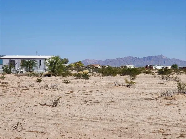 68543048 Victoria Cir, Tacna, AZ 85352