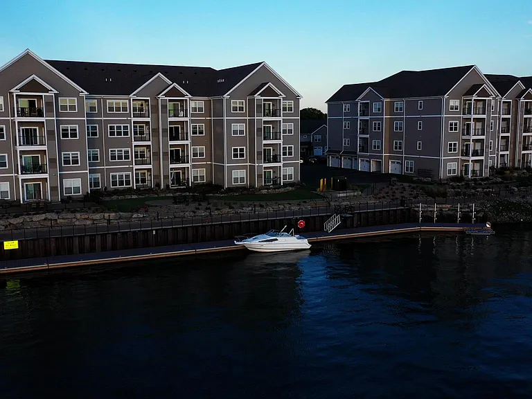 600 River Road Apartments — Photo 30