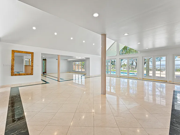 4159 Regal Oak Dr — Photo 50