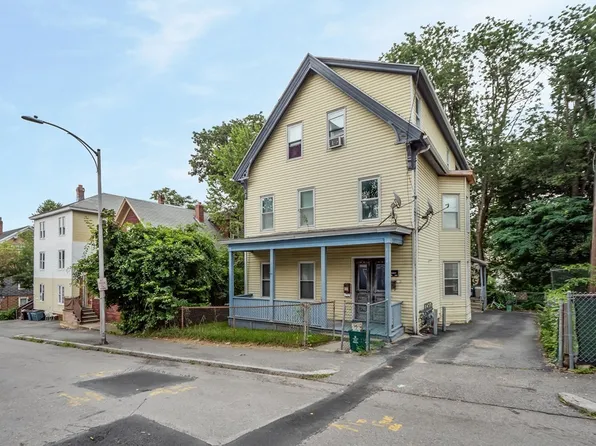 5 Cheney St, Worcester, MA 01610
