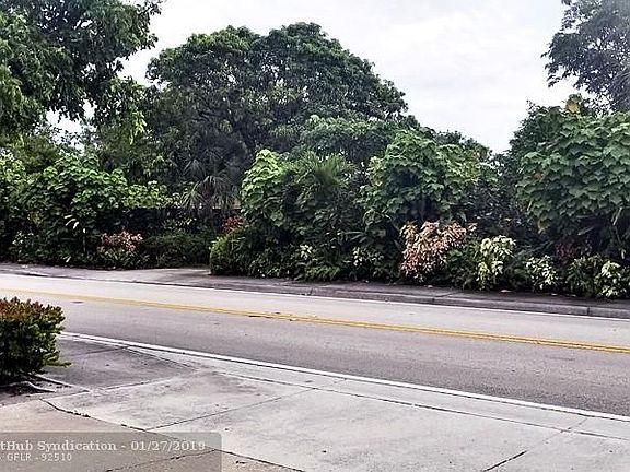 2nd image of 1123 N Federal Hwy