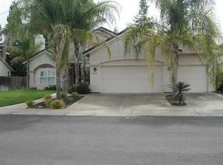 1990 Parkwood Ct, Yuba City, CA