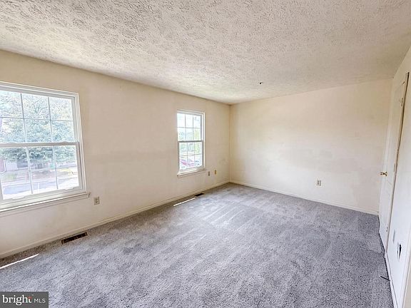 4th image of 2726 Crestwick Pl