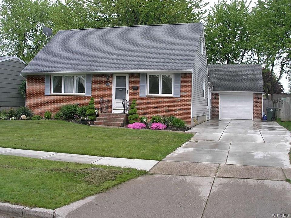1st image of 122 Marrano Dr