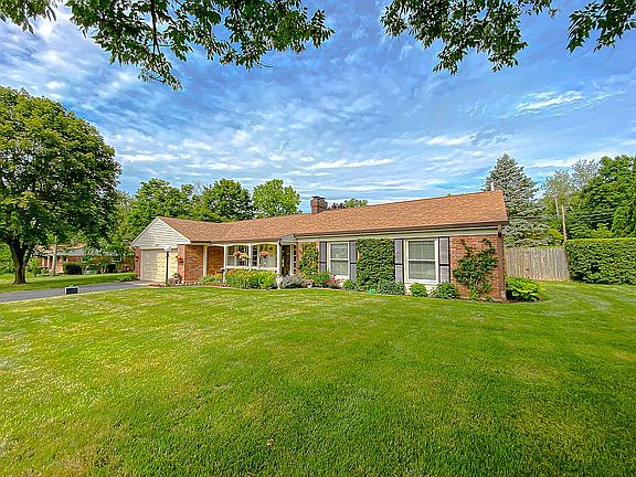 2nd image of 5225 Vernadale Dr