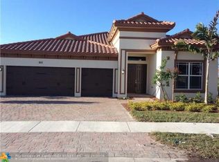 9111 Edgewater Bnd, Parkland, FL 33076