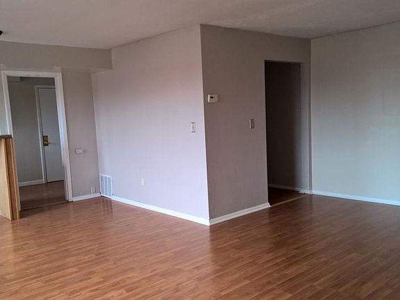 2nd image of 19406 Van Aken Blvd APT 303