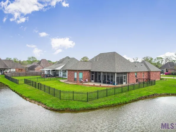 40024 Summer Wind Ave, Prairieville, LA 70769
