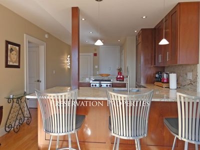 65 E India Row APT 27H, Boston, MA, 02110