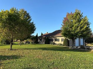 3218 244th Ave, Decorah, IA 52101