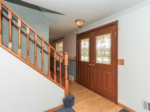 4th image of 9200 Silva Dr