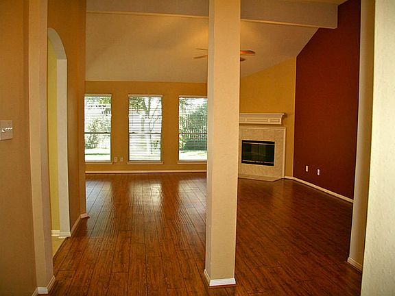 4th image of 14607 Palos Park Dr
