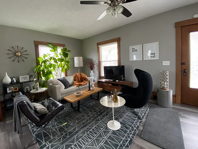239 Bachtel St SE — Photo 7