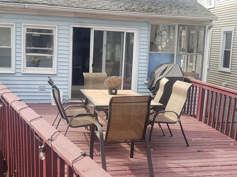 355 Norton St #1 — Photo 8