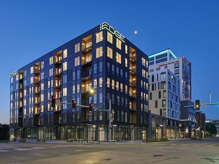 300 S Clinton St Iowa City, IA, 52240 Apartments for Rent Zillow