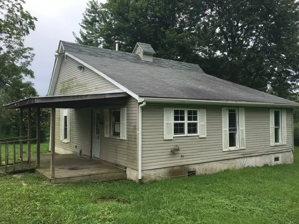 1 Private Addition Rd, Mitchell, IN 47446