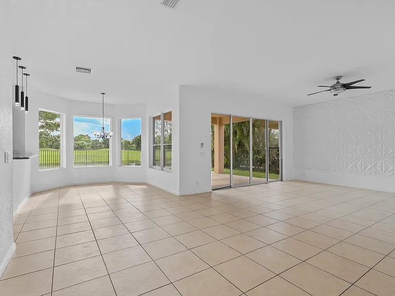 1831 Waldorf Dr — Photo 28
