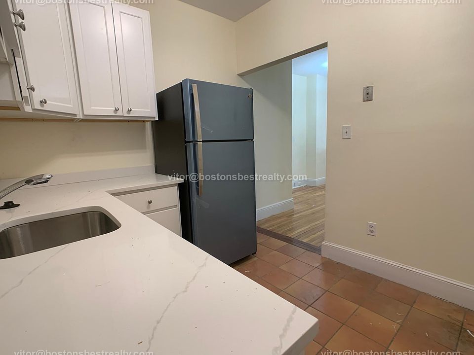 1st image of 35 Orkney Rd #010dbf804