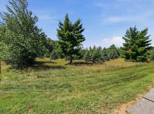 43 Point Trl, Wisconsin Rapids, WI 54494