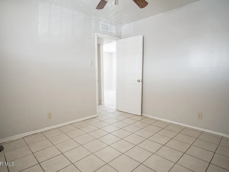 3600 Keltner Ave #5 — Photo 8