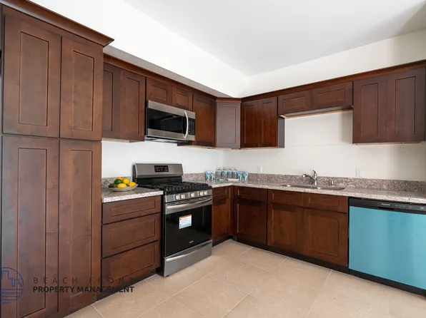Beach Cities Villas, 1522 Lomita Blvd APT 203, Harbor City, CA 90710