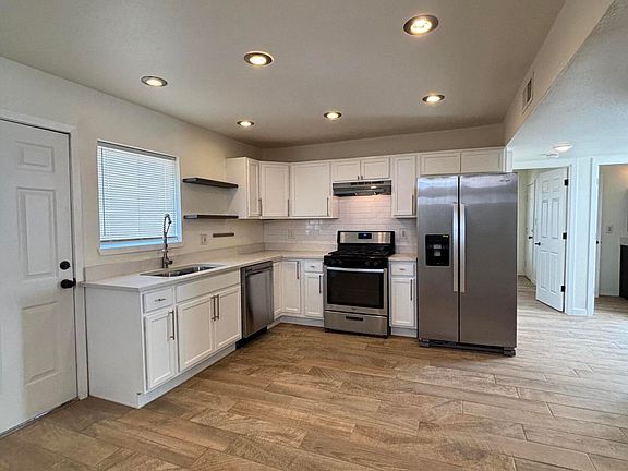 4th image of 9101 Lacebark Elm Dr