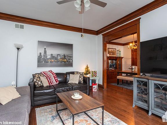 2nd image of 3516 N Lakewood Ave #1211