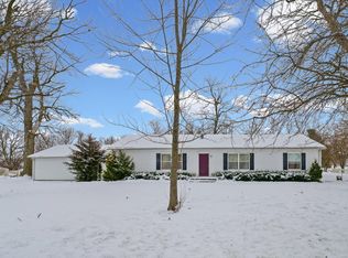 (Undisclosed Address), Foosland, IL 61845