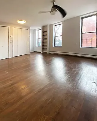 Rented by Avenues Real Estate | media 3