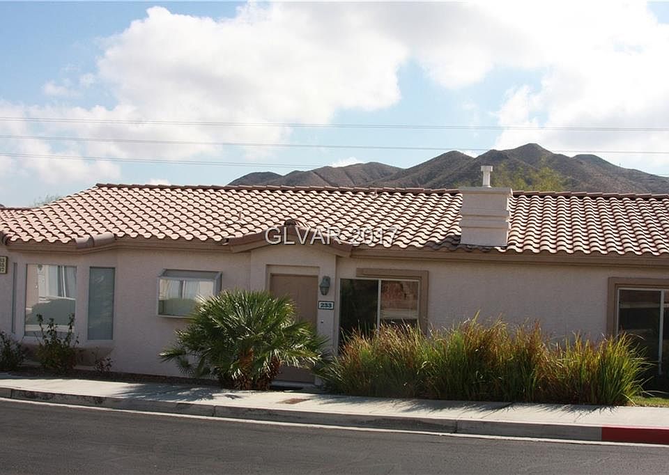 1st image of 233 Big Horn Dr #7A