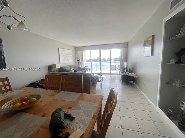 17050 N Bay Rd #407 — Photo 11