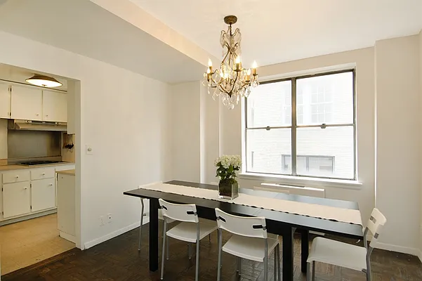 Sold by Corcoran | media 19