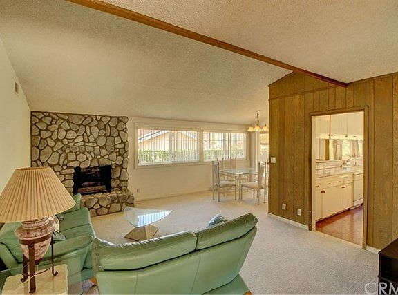 3rd image of 1481 W Longhill Dr
