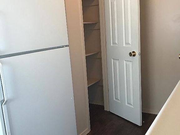 5th image of 3016 W Villard St APT G