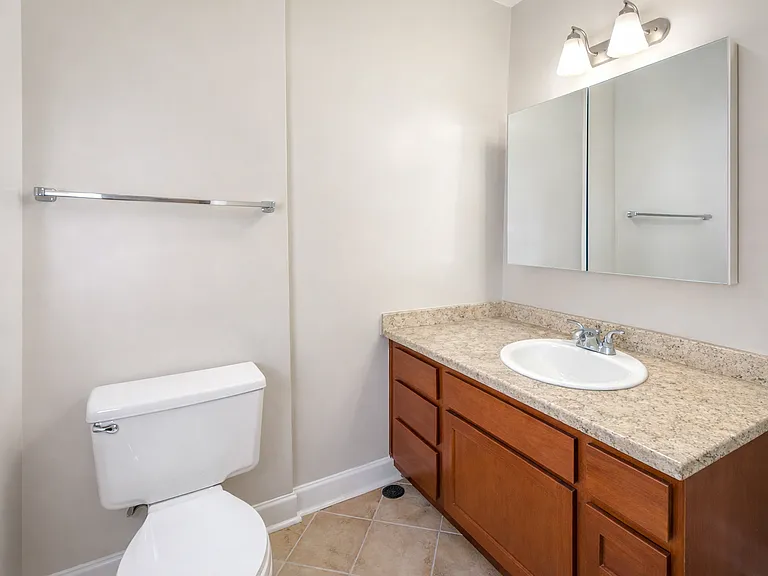 1454 Barnsdale St — Photo 11