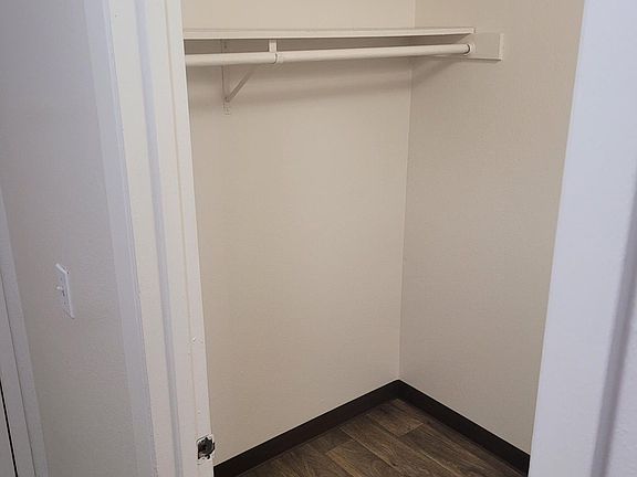 5th image of 6750 SW Scholls Ferry Rd APT 45