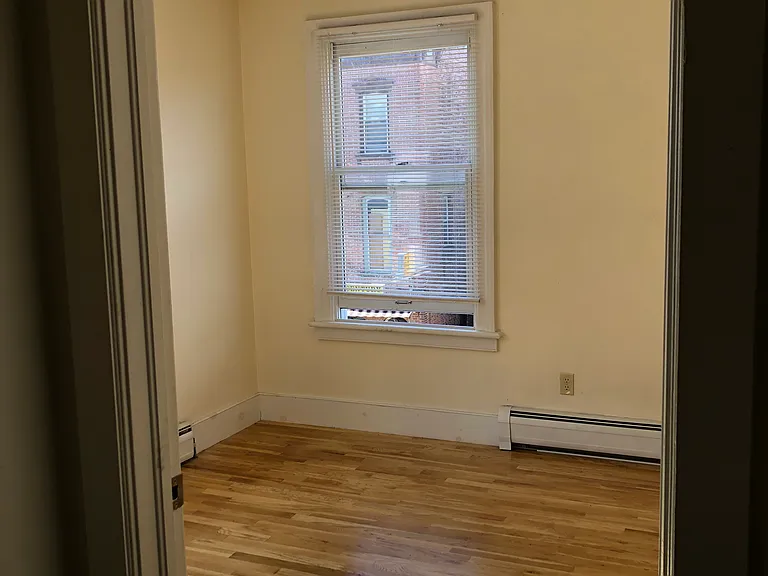 390 Main St #3F — Photo 8