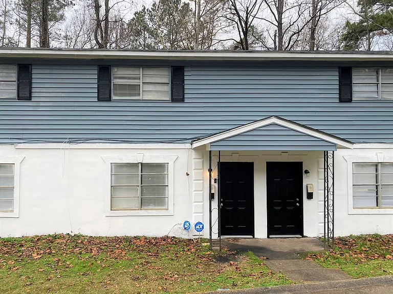 4053 Log Cabin Dr #B10 — Photo 7
