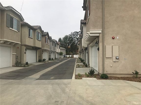 3rd image of 22811 W Maple Way