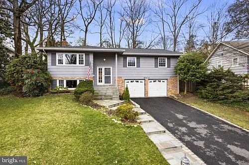 8415 Bound Brook Ln Photo 1