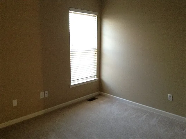 2654 Rockcastle Ct — Photo 8
