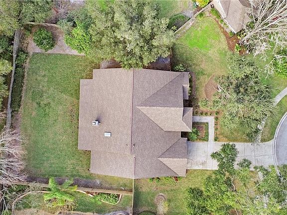 3rd image of 18106 Pecan Grove Pl