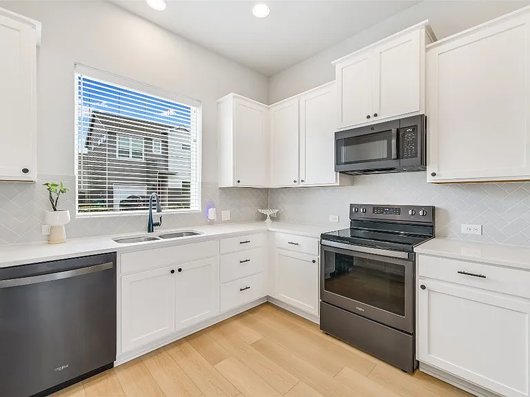 15109 Casbah Dr — Photo 34
