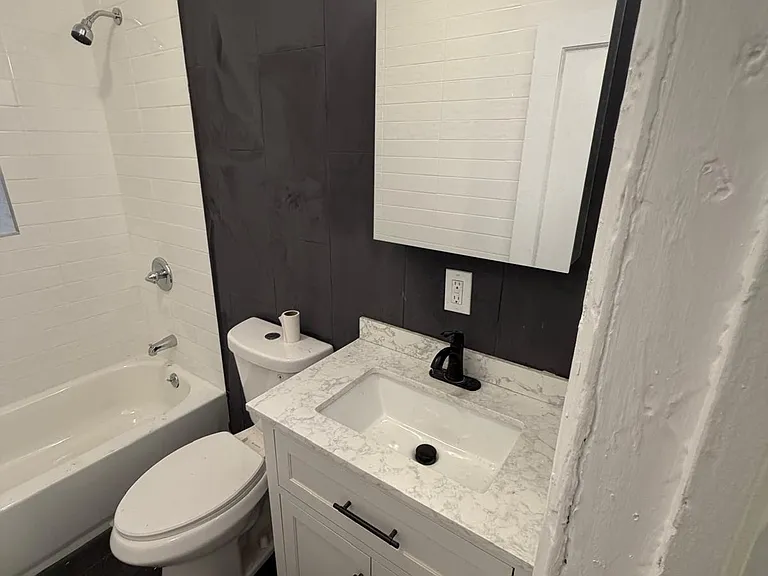 2102 Newkirk Ave #9 — Photo 8