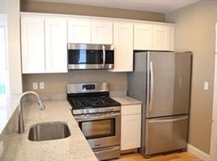 44 Pleasant St #2, Beverly, MA 01915