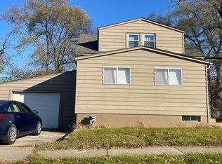 8050 Fremont St, Westland, MI