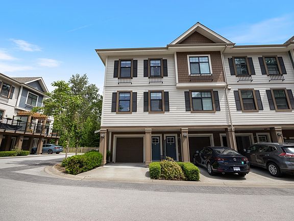 2nd image of 1818 Harbour St #6