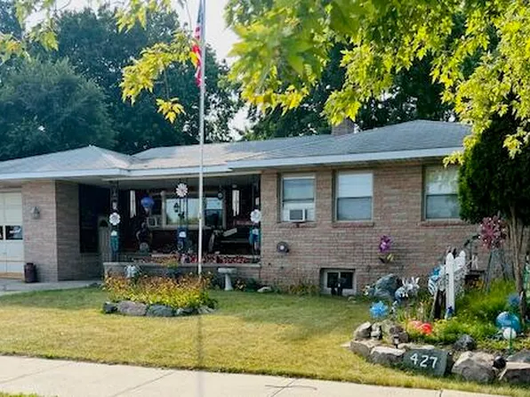 427 N River St, Evart, MI 49631
