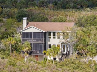 7325 Holly Rd, Terra Ceia, FL 34250