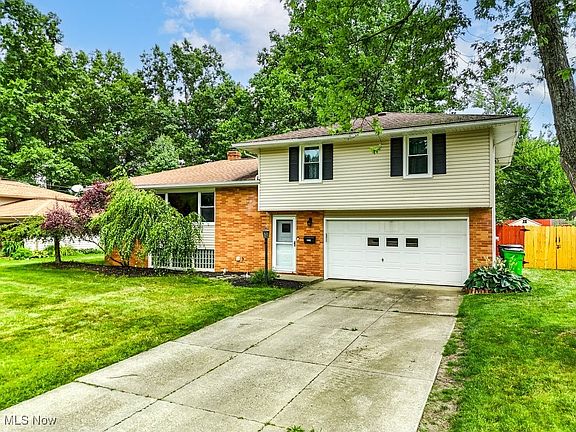 2nd image of 3771 Valley Forge Dr